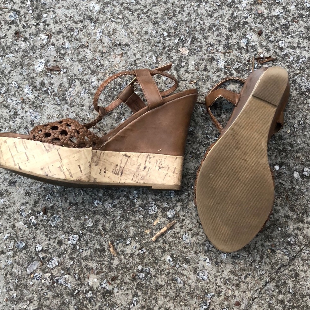 Wedges - Picture 2 of 2